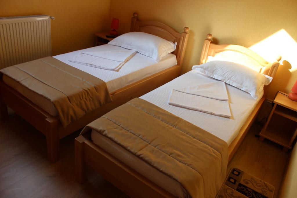 Hotel Venesis House à Sighişoara Extérieur photo